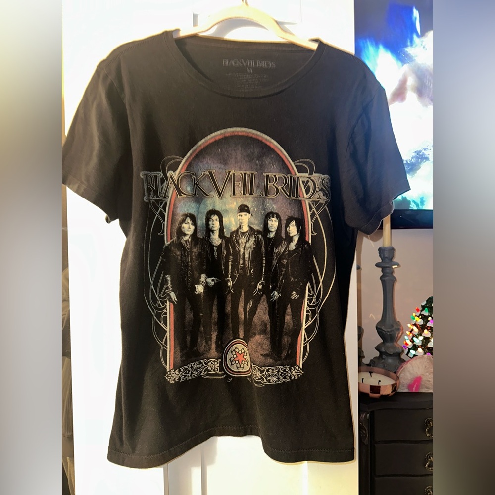 Black Veil Brides Band T-Shirt - Picture 2 of 4